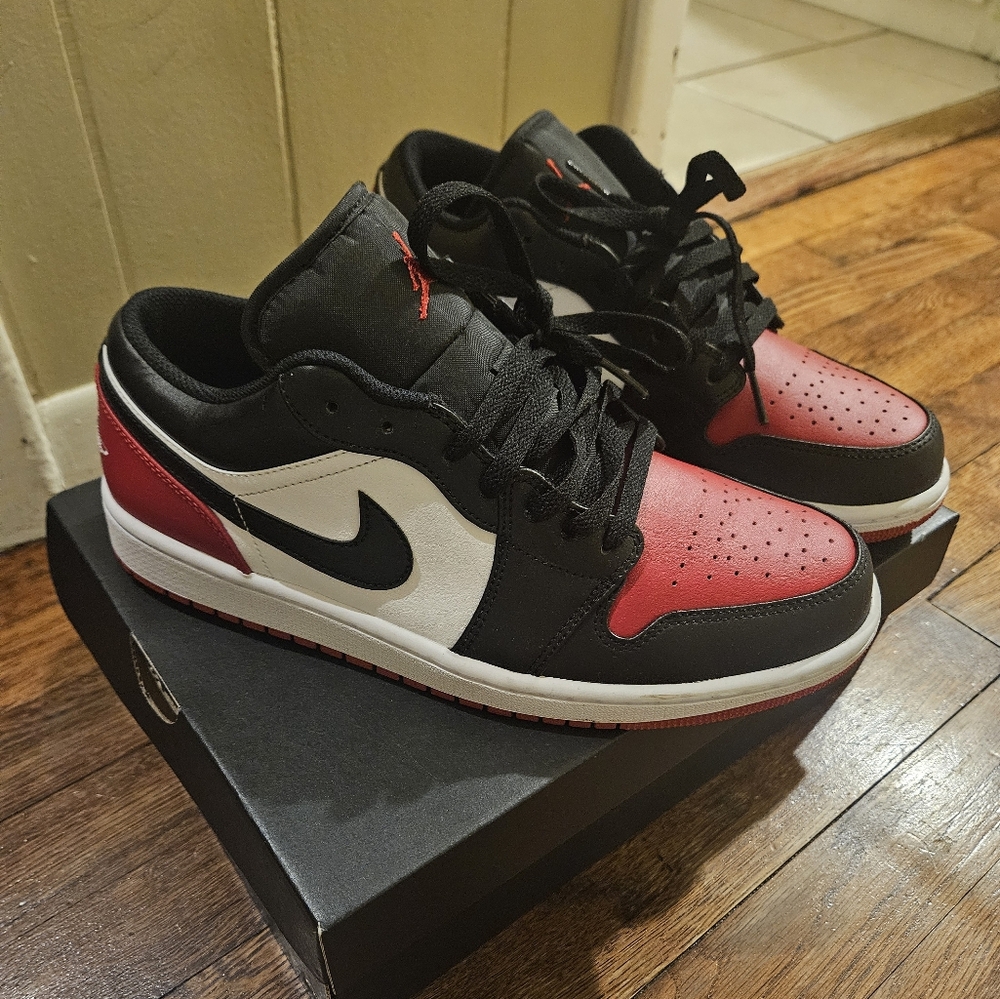 Air Jordan 1 low